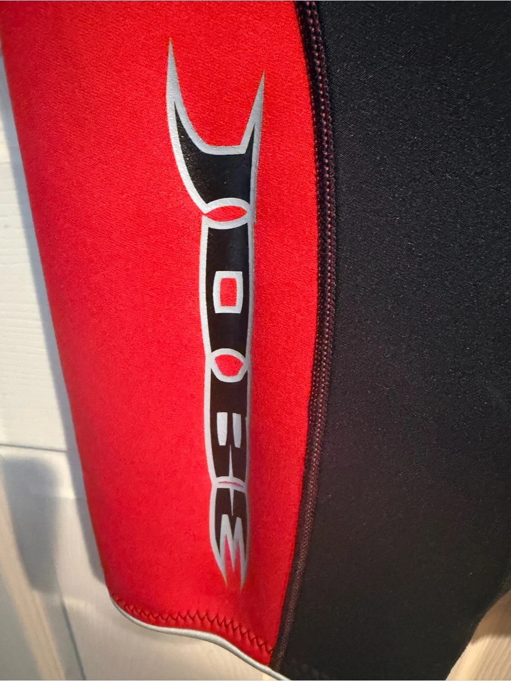 Jobe Red Shorty Wetsuit brand new.